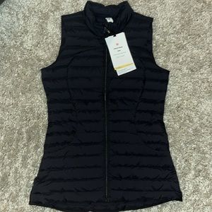 Lululemon Pack It Down Vest NWT